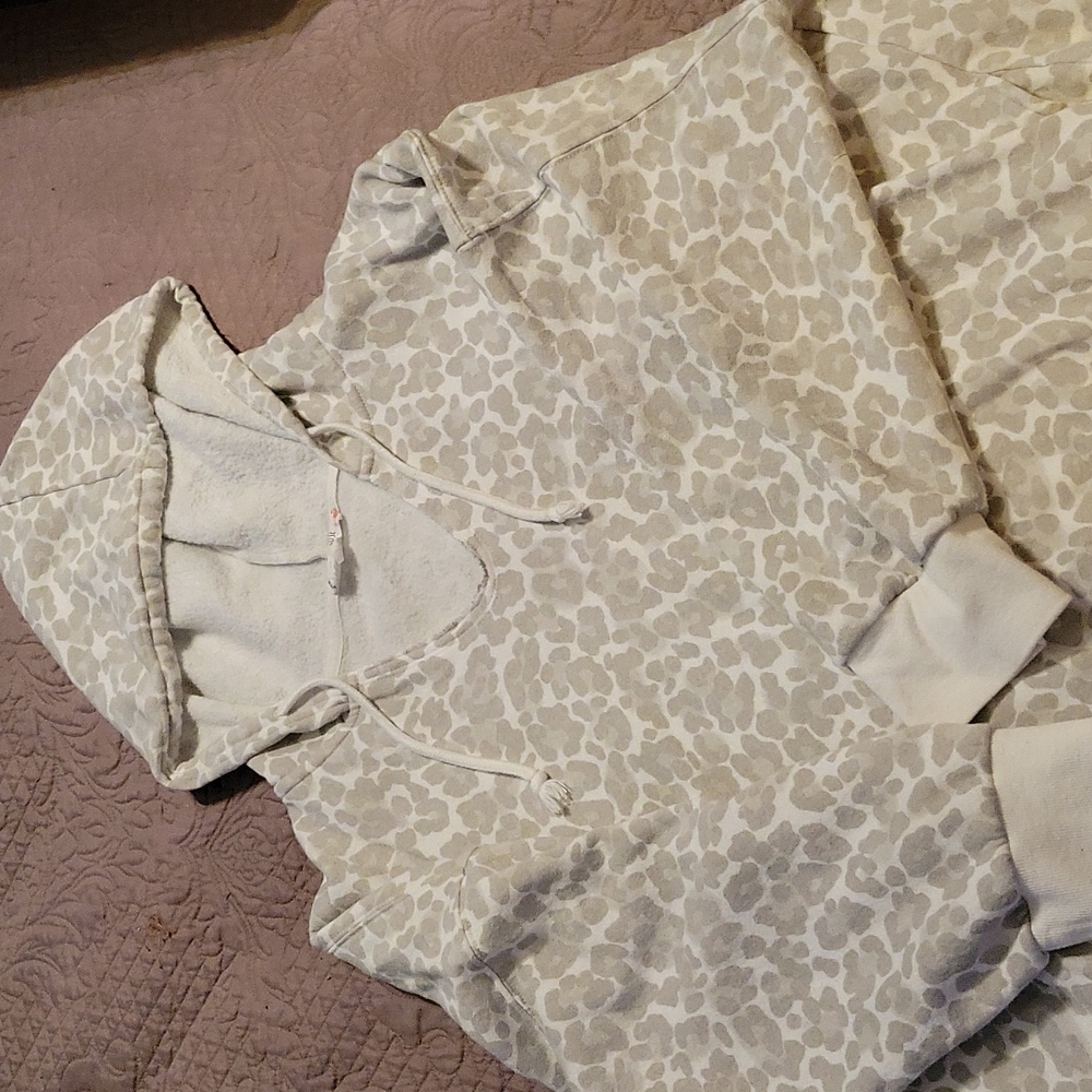 Leopard print v neck Hoodie with pockets
